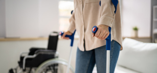 Thema Careynplus Ondersteunende Producten Krukken